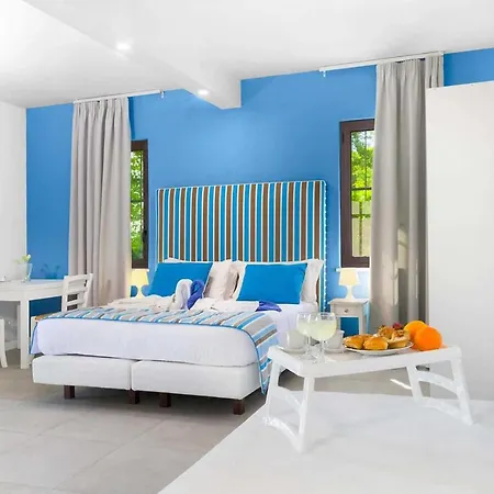 Sleeps 9 Air Con Wifi Torca